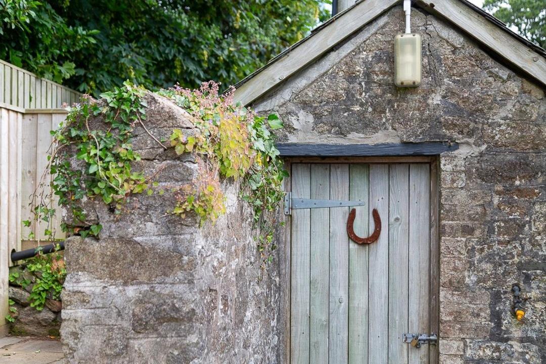 Charlestown Cottage, Woodburner, Gardens & Parking Εξωτερικό φωτογραφία